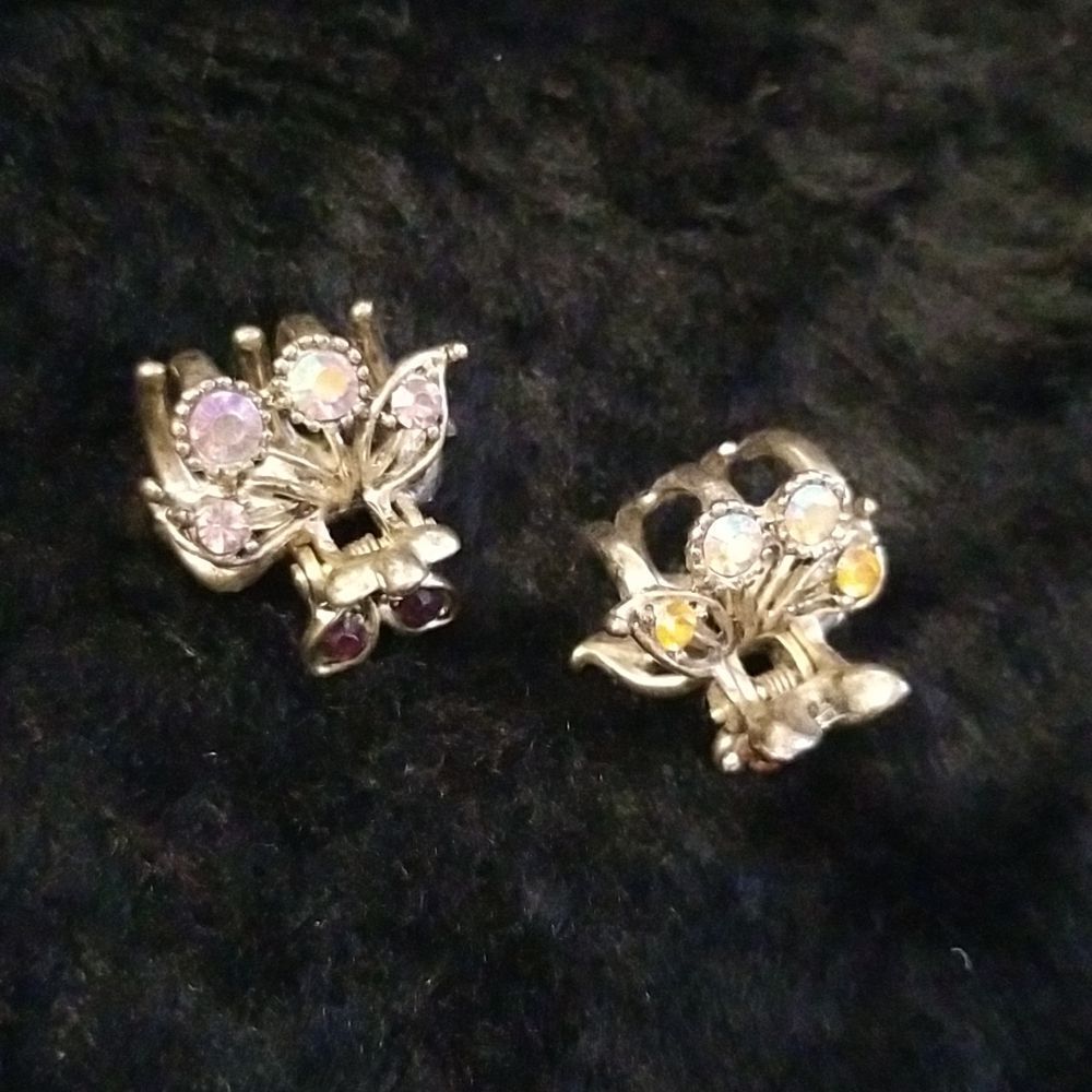 !!Vintage Metal Jeweled Hair Clips